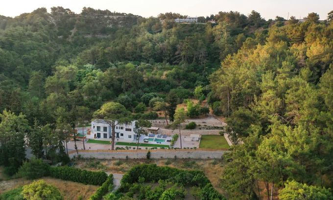 Filerimos Casa | Modern Villa in the midst of a beautiful and quiet forest