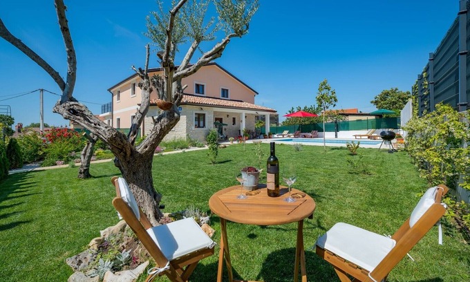 Nova Vas Villa | Villa Sa-Ra with private pool