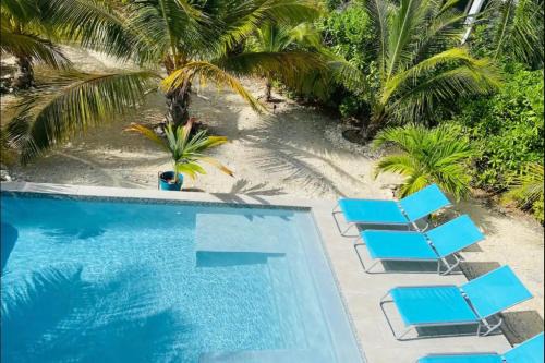 Grace Bay Apartamento | Modern villas at Grace Bay, Turks and Caicos Islands