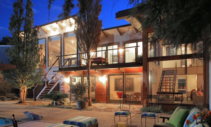 Westport Casa | Casa moderna frente al mar con aguas profundas DocK y espectaculares vistas al agua