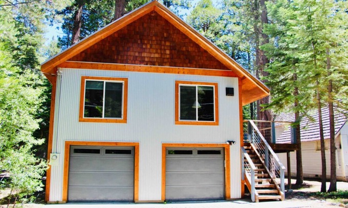 Tahoma Casa | Moderno West Shore Chalet - a pie de la playa