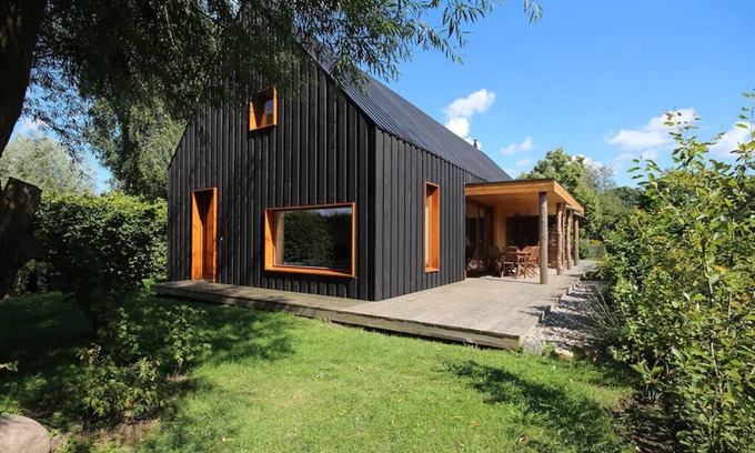 Loissin Casa | Modern wooden house on the Bodden with two apartments that can be combined