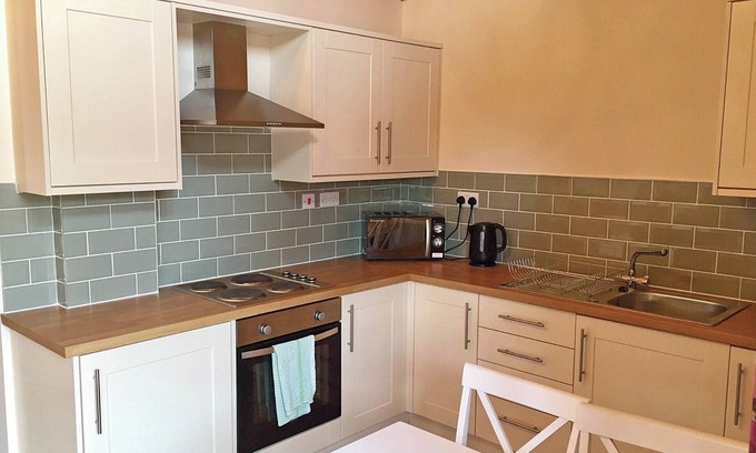 Upwood Chalet De Esquí | 2 bedroom accommodation in Ramsey, Nr Huntingdon