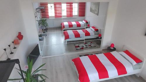 Loehne Apartamento | Moderne Altbauwohnung 80qm