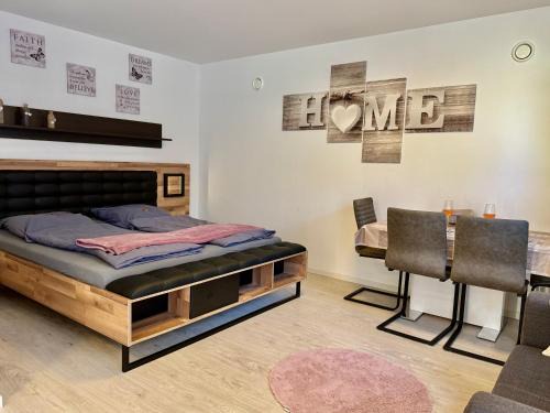 Meckenbeuren Apartamento | Moderne Ferienwohnung nahe Ravensburger Spieleland & Friedrichshafen - mit Außenbereich