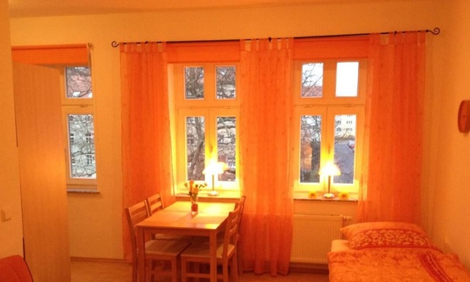 Ost Apartamento | Apartamento moderno en una ubicación c��ntrica y tranquila en el parque.