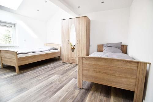Rheindorf Apartamento | Moderne Ferienwohnung mit Sat-TV & WLAN
