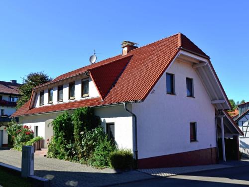 Eimelrod Apartamento | Moderne Ferienwohnung mit Garten in Eimelrod