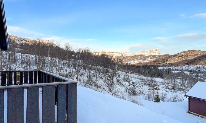 Vang Casa | Moderne hytte midt i skibakken