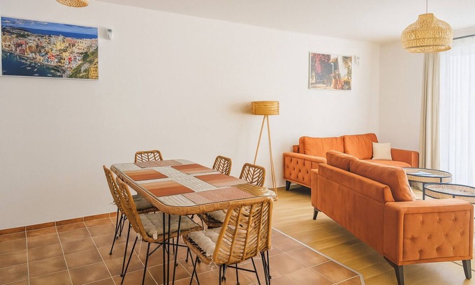 Luckau Apartamento | Moderne Maisonette Ferienwohnung im Mediterranen Stil