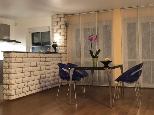 Willich Apartamento | Modernes 4-Zimmer Haus, nahe Messe Düsseldorf (15 min. Internat. Airport)