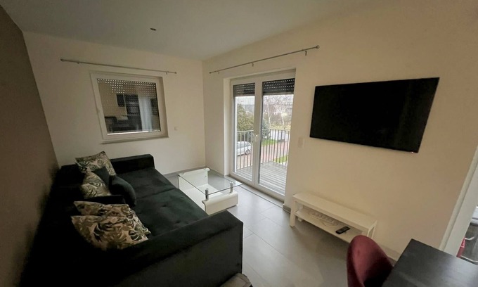 Schoenefeld Apartamento | Modernes Apartment in Schönefeld - Nahe Flughafen!