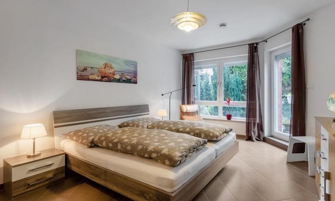 Unterbach Apartamento | Modernes Apartment in schöner Lage