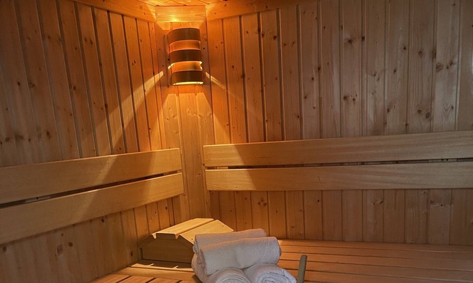 Geisenheim Apartamento | Modernes Apartment mit Whirlpool Gartensauna
