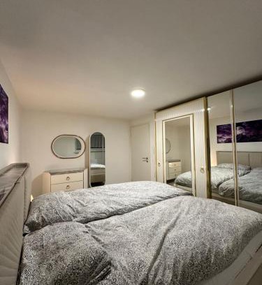 Tuttlingen Apartamento | Modernes Wohnen in Tuttlingen - Gemütliches Apartment in Top-Lage