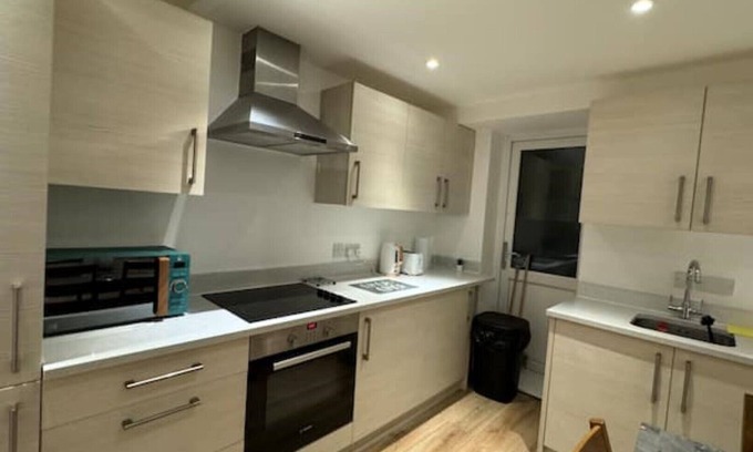 Preston Apartamento | ModernFlat 5 Min From Wembley| 30 Min from London