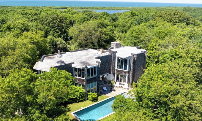 Montauk Casa | Modernist Montauk Home with Heated Pool, Close to Lake Montauk and Ditch...