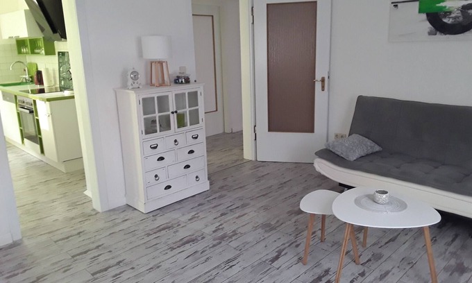 Stuttgart Apartamento | Apartamento de 2 habitaciones con muebles modernos en 70376 Stuttgart-Münster