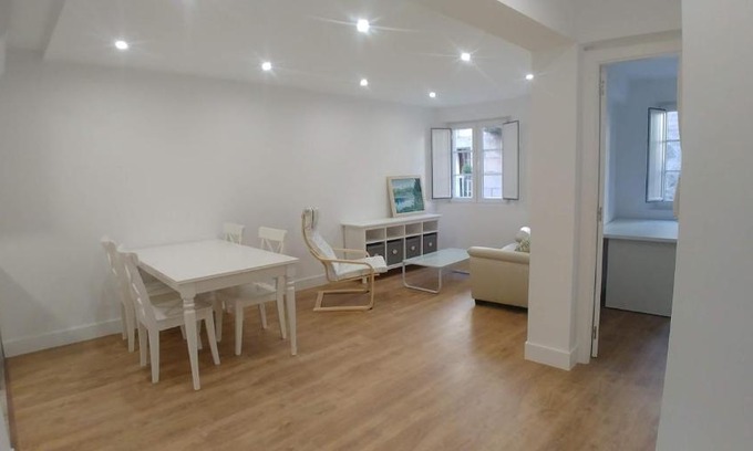 Centro histórico de Pontevedra Apartamento | Moderno apartamento en zona antigua