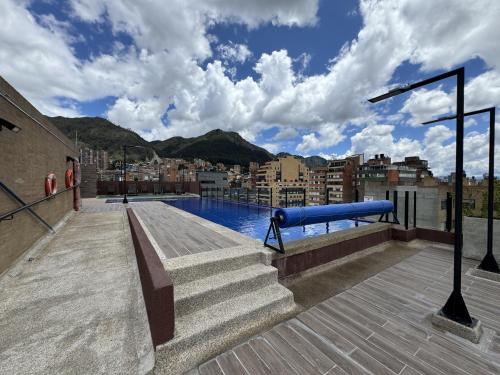 Chapinero Apartamento | Moderno Apto en Chapinero, Bogotá, junto al Parque de los Hippies