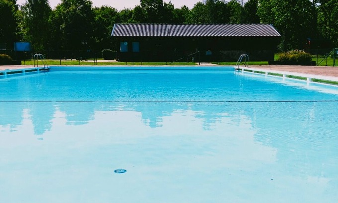 Ljungbyhed Casa | Modernt hus i Skånes Nationalpark Pool och Flera Aktiviteter ex Minigolf, Tennis