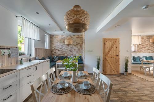 Szczytna Apartamento | Modrzewiowe Zacisze