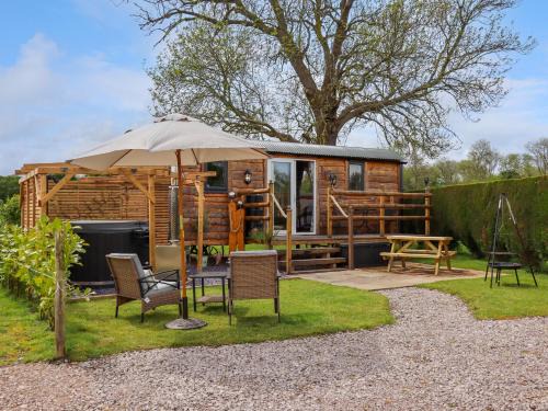 Denbigh Casa | Moel Y Parc