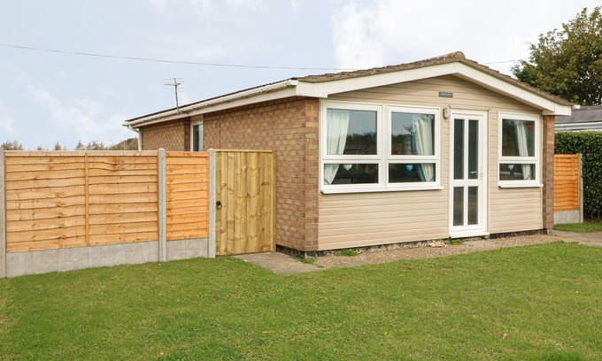 Anderby Creek Cabaña | Retiro Moggs, CHAPEL ST LEONARDS