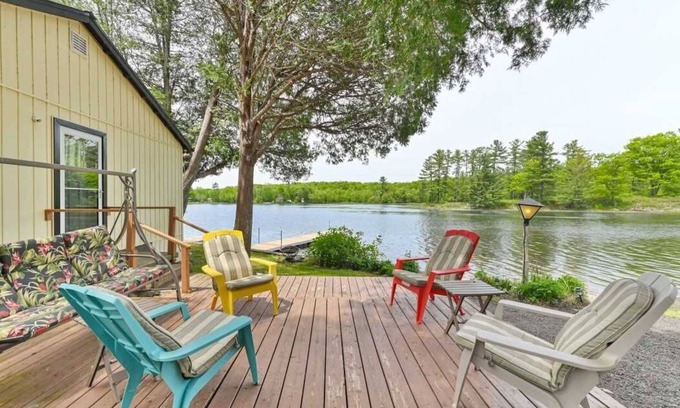 Centre Hastings Cabaña | Moira Lakeside Cottage