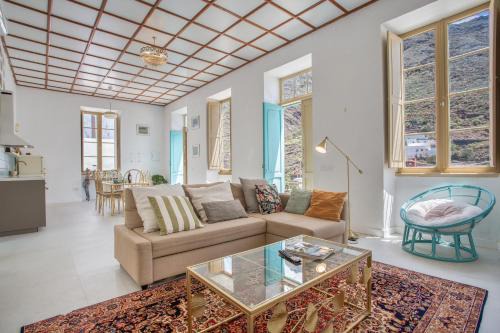 Santa Cruz de Tenerife Casa | Mojo Surf Igueste