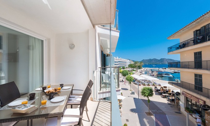 Cala Bona Casa | MOLL 3 - Apartamento con vistas al mar en Cala Bona. WiFi Gratis