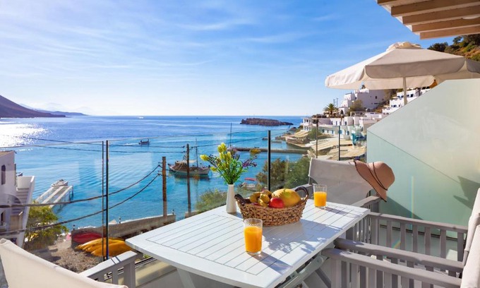 Loutro Apartamento | Molos Apartments