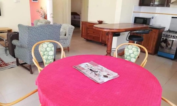 Kerr Serign Apartamento | Molsara House