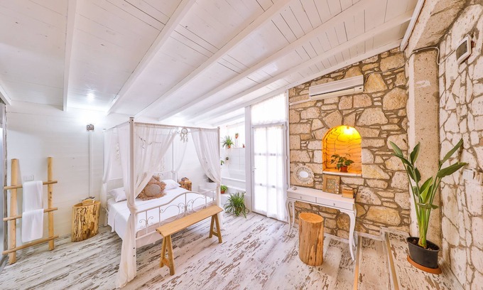 Alacati Hotel | Mon Amour Alacati
