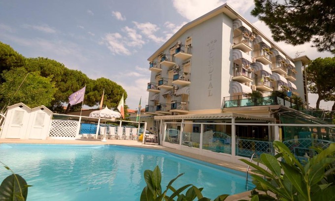 Pinarella Hotel | Mondial