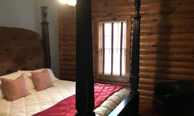 Loris Apartamento | Mongolia Room w/ Bedroom