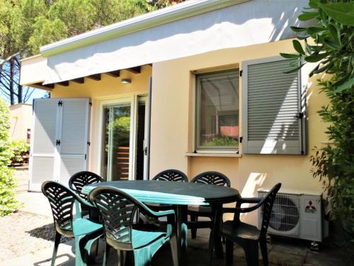 Punta Ala Apartamento | Monolocale con giardino a 100m dal mare Punta Ala