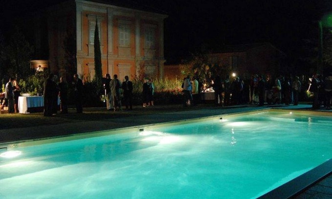 Loro Piceno Villa | Residencia Histórica con Piscina en el Corazón de las Colinas de las Marcas Hasta 29 Personas