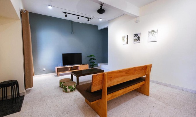 Taman Teh Teng Seng Casa | monstera homestay near Tambun, Ipoh Garden East