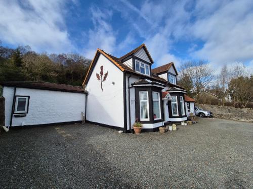 Kilmun Casa | Montague Villa