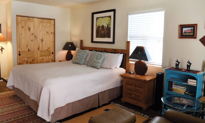 El Prado Condominio | Montana Vista - Great Condo with Pool and Hot Tub Access