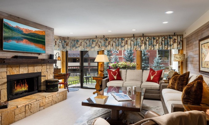 Vail Condominio | Ahorros de hasta el 35% de descuento | Montaneros en vail | M218