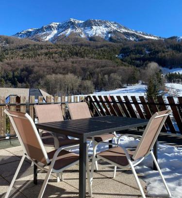 Montclar Apartamento | Montclar Appart 4 à 6 places - terrasse vue panoramique - idéalement situé