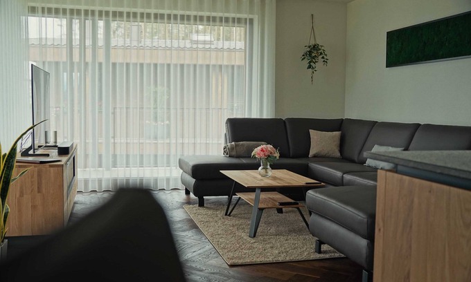 Perca Apartamento | Monte Sole Suite, South Tyrol (with garden and sauna)