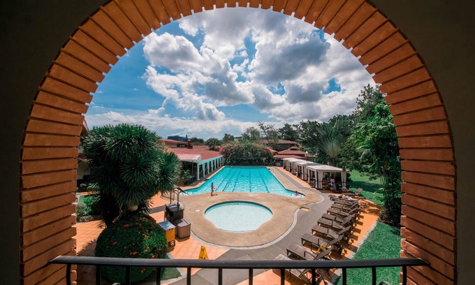 Cebu Hotel | Montebello Villa Hotel