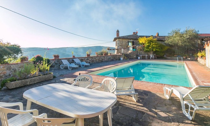 Rietine Casa | Montechioccioli by Interhome