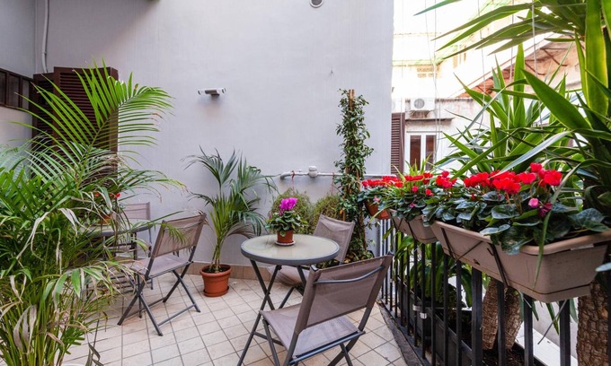 Historical Center Casa | Monteoliveto 33