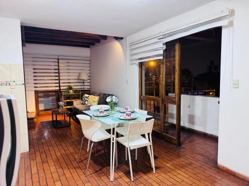 Santiago de Surco Apartamento | Monterrico Polo Apart 4 - Frente Embajada USA
