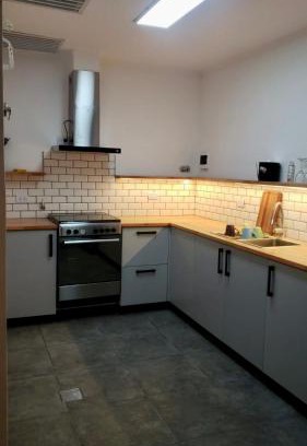 Comuna 9 Apartamento | Montiel 364
