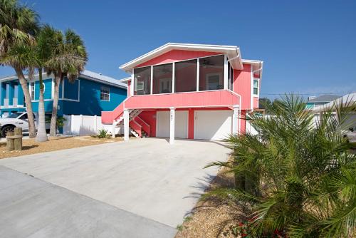 Mid Island Casa | Montishello on Jefferson by Sun Palace Vacations